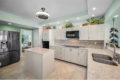 7882 Sailboat Key Boulevard S #605, South Pasadena, FL 33707 - Photo 15