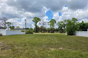 193 Annapolis Ln, Rotonda West, FL 33947 - Photo 1
