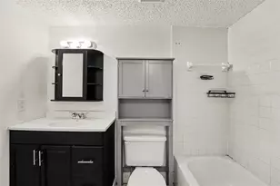 6308 Newtown Cir, Tampa, FL 33615 - Photo 23