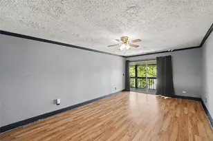 6308 Newtown Cir, Tampa, FL 33615 - Photo 11