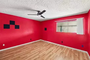 6308 Newtown Cir, Tampa, FL 33615 - Photo 17