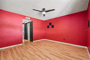 6308 Newtown Cir, Tampa, FL 33615 - Photo 5