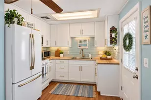2000 E Bay Dr, Largo, FL 33771 - Photo 25