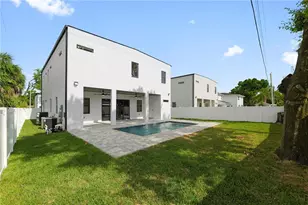 2308 N Elcoe Dr, Tampa, FL 33603 - Photo 27