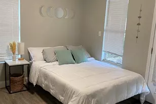 7014 Glenview Dr, Tampa, FL 33619 - Photo 19