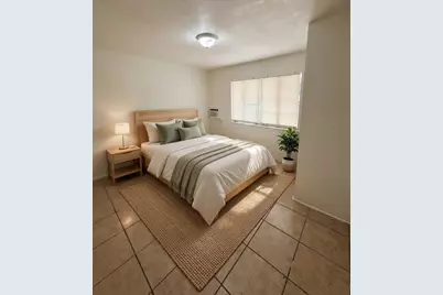 935 17th Avenue S, Saint Petersburg, FL 33705 - Photo 5