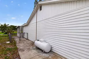 6802 Lassen Ave, New Port Richey, FL 34655 - Photo 47