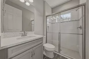 14633 Red Castle Ave, Lithia, FL 33547 - Photo 25