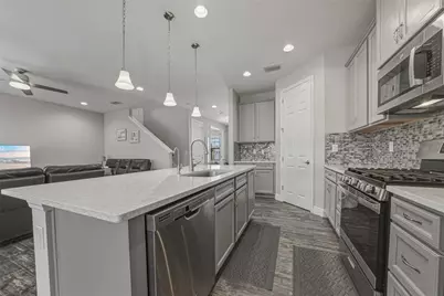 14633 Red Castle Avenue, Lithia, FL 33547 - Photo 23