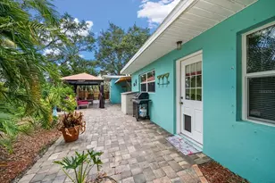 301 Cevera Dr, Dunedin, FL 34698 - Photo 33
