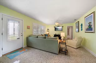 301 Cevera Dr, Dunedin, FL 34698 - Photo 5