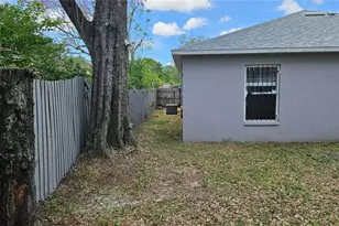 8725 N 13th St, Tampa, FL 33604 - Photo 47