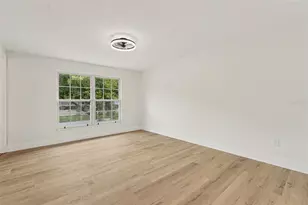 16213 Fantasia Dr, Tampa, FL 33624 - Photo 11