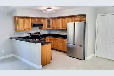 6262 142nd Avenue N #905, Clearwater, FL 33760 - Photo 5