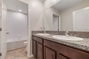 7407 Rosy Periwinkle Ct, Tampa, FL 33619 - Photo 13