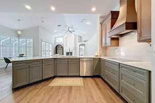 4953 Pointe Cir, Oldsmar, FL 34677 - Photo 11