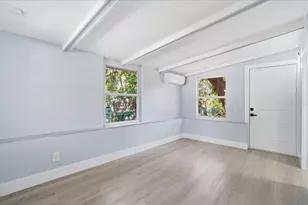 761 29th Ave S, Saint Petersburg, FL 33705 - Photo 17