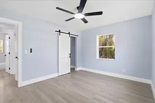 761 29th Ave S, Saint Petersburg, FL 33705 - Photo 13