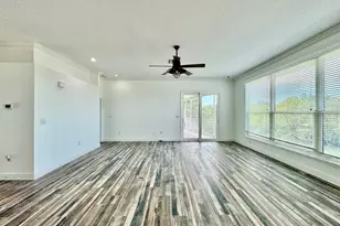 2384 Creek Ct, Clearwater, FL 33764 - Photo 9
