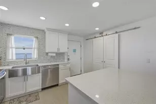 1270 Gulf Blvd, Clearwater Beach, FL 33767 - Photo 7
