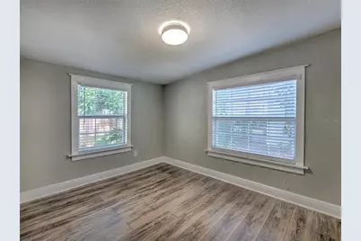 728 E Hanlon Street, Tampa, FL 33604 - Photo 13