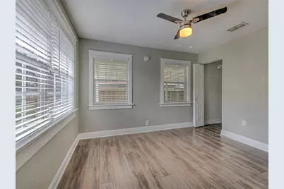 728 E Hanlon Street, Tampa, FL 33604 - Photo 11