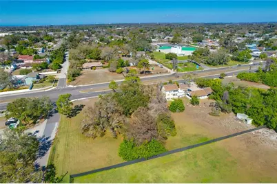 12750 Park Boulevard, Seminole, FL 33776 - Photo 5