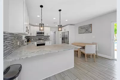 1437 Carlos Avenue, Clearwater, FL 33755 - Photo 13