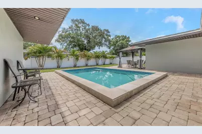 1437 Carlos Avenue, Clearwater, FL 33755 - Photo 5
