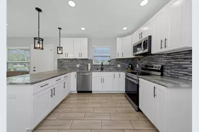1437 Carlos Avenue, Clearwater, FL 33755 - Photo 15