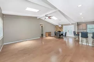 753 Seminole Blvd, Tarpon Springs, FL 34689 - Photo 9