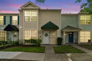 13813 Fletchers Mill Dr, Tampa, FL 33613 - Photo 1