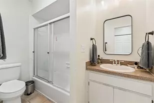 13813 Fletchers Mill Dr, Tampa, FL 33613 - Photo 25