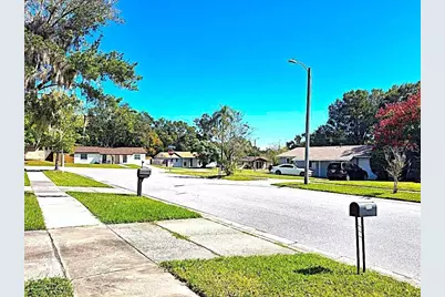2812 Dovewood Street, Clearwater, FL 33759 - Photo 15