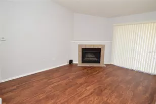 8641 Fancy Finch Dr, Tampa, FL 33614 - Photo 19