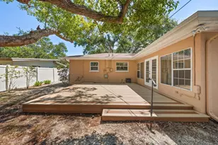 1702 Meredith Ln, Belleair, FL 33756 - Photo 49