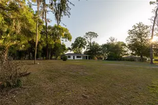 36351 Lake Pasadena Rd, Dade City, FL 33525 - Photo 25