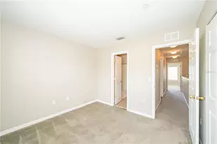 4409 Tuscan Loon Dr, Tampa, FL 33619 - Photo 19