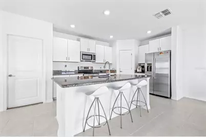 31366 Barrel Wave Way, Wesley Chapel, FL 33545 - Photo 15