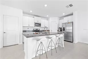 31366 Barrel Wave Way, Wesley Chapel, FL 33545 - Photo 15