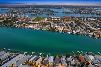 306 Bay Plz, Treasure Island, FL 33706 - Photo 69