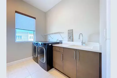 306 Bay Plz, Treasure Island, FL 33706 - Photo 33