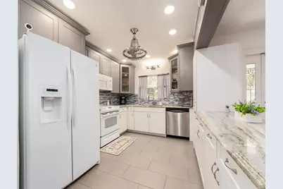 2154 N Hercules Avenue, Clearwater, FL 33763 - Photo 9