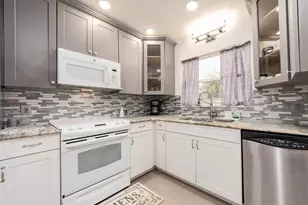 2154 N Hercules Ave, Clearwater, FL 33763 - Photo 9