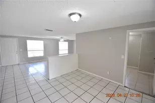 3667 Sugarcreek Dr, Tampa, FL 33619 - Photo 11