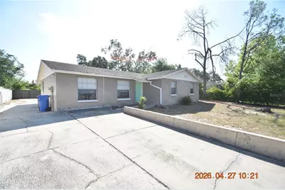 3667 Sugarcreek Drive, Tampa, FL 33619 - Photo 3