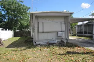 39015 Hillcrest Dr, Zephyrhills, FL 33542 - Photo 31