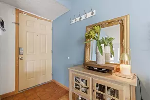 5108 Spicewood Ct, Tampa, FL 33624 - Photo 5