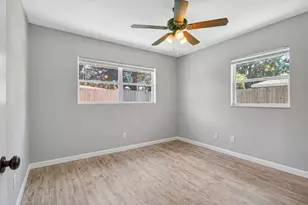 7772 90th Way, Seminole, FL 33777 - Photo 17