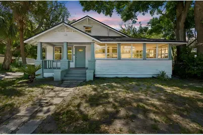 1002 23rd Street W, Bradenton, FL 34205 - Photo 1